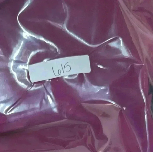 U.S. Polo ASSN Polo Shirt Men's XL Maroon Golfing 2 Button Luxury Feel - Picture 11 of 11